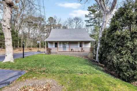 370 Quinaquisset Avenue Mashpee MA 02649
