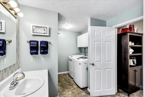 370 Quinaquisset Avenue Mashpee MA 02649