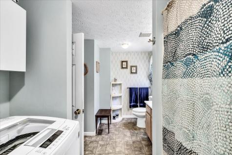 370 Quinaquisset Avenue Mashpee MA 02649