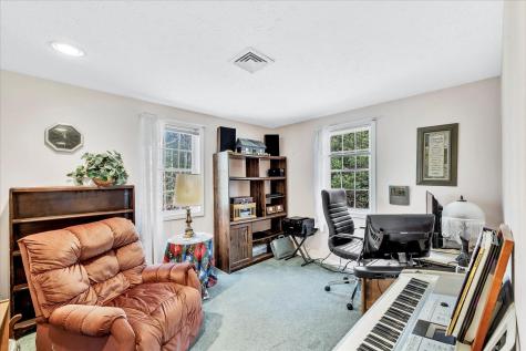 370 Quinaquisset Avenue Mashpee MA 02649