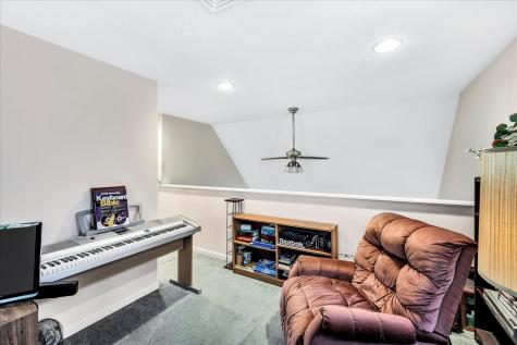 370 Quinaquisset Avenue Mashpee MA 02649