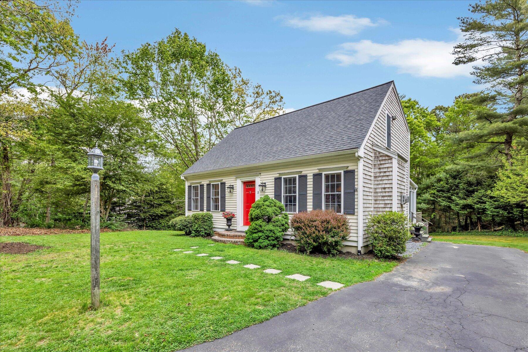 13 Pickerel Way Sandwich MA 02644