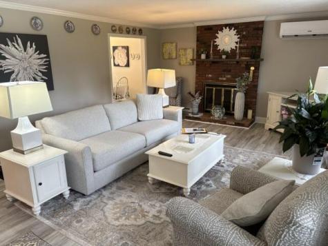 567 Main Street Mashpee MA 02649