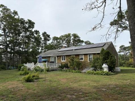 567 Main Street Mashpee MA 02649