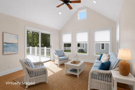 7 Maxwell Lane MA 02563