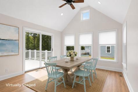 7 Maxwell Lane MA 02563