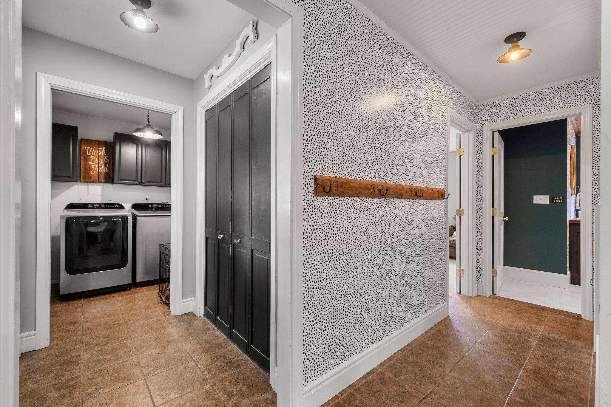 43 Jarves Street Sandwich MA 02563