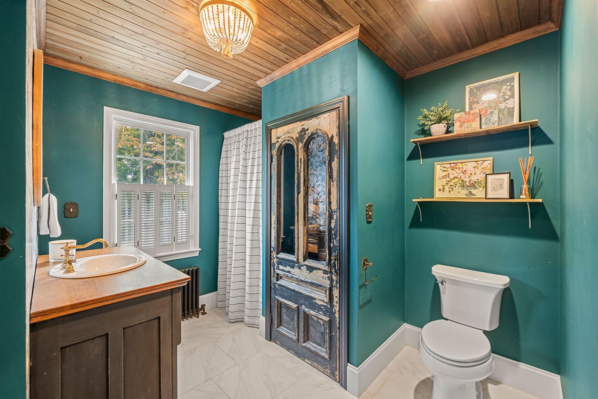 43 Jarves Street Sandwich MA 02563