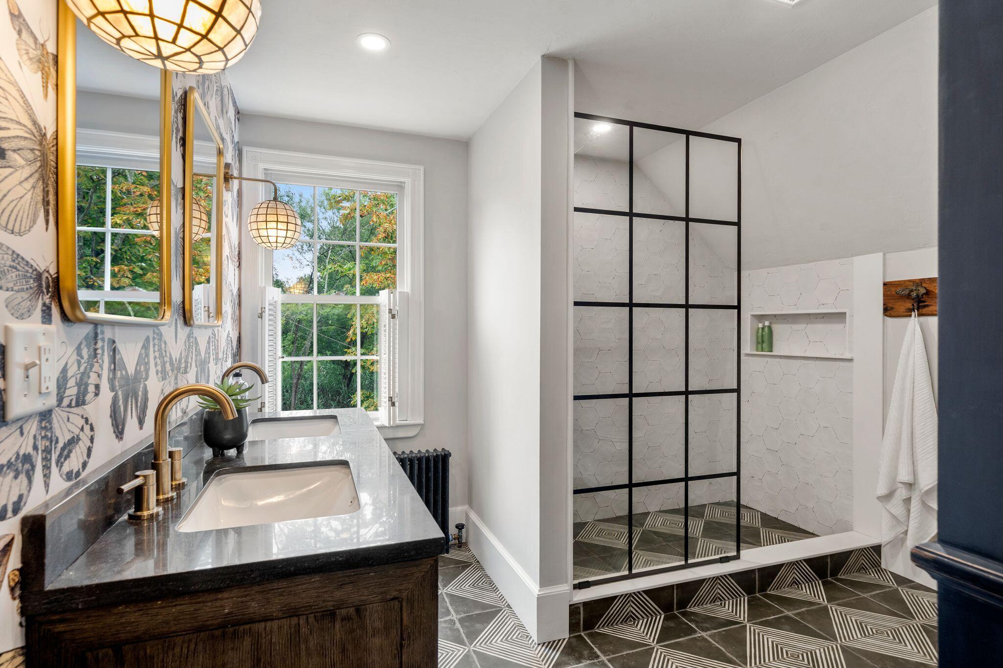 43 Jarves Street Sandwich MA 02563