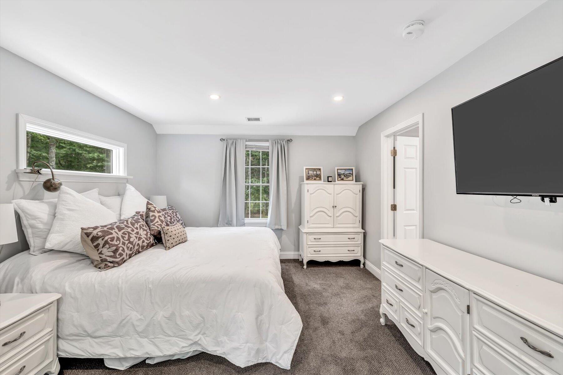 75 The Hunt Circle Mashpee MA 02649