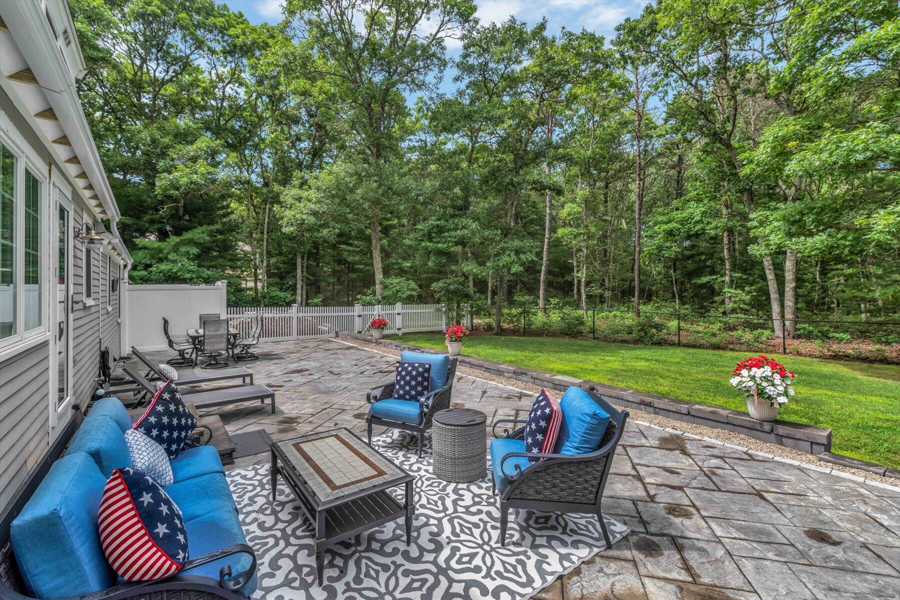 75 The Hunt Circle Mashpee MA 02649