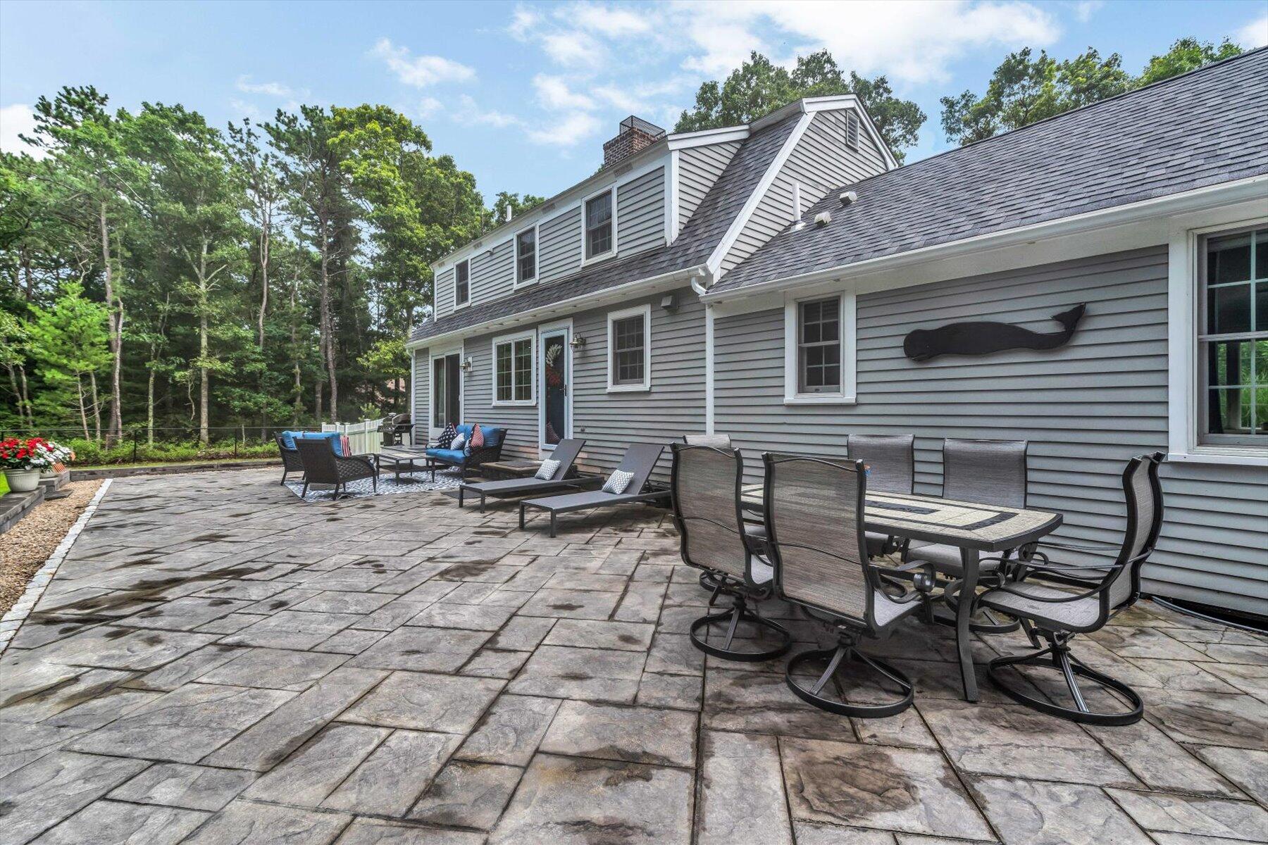 75 The Hunt Circle Mashpee MA 02649