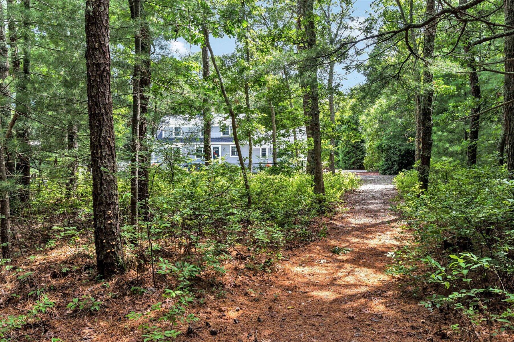 75 The Hunt Circle Mashpee MA 02649