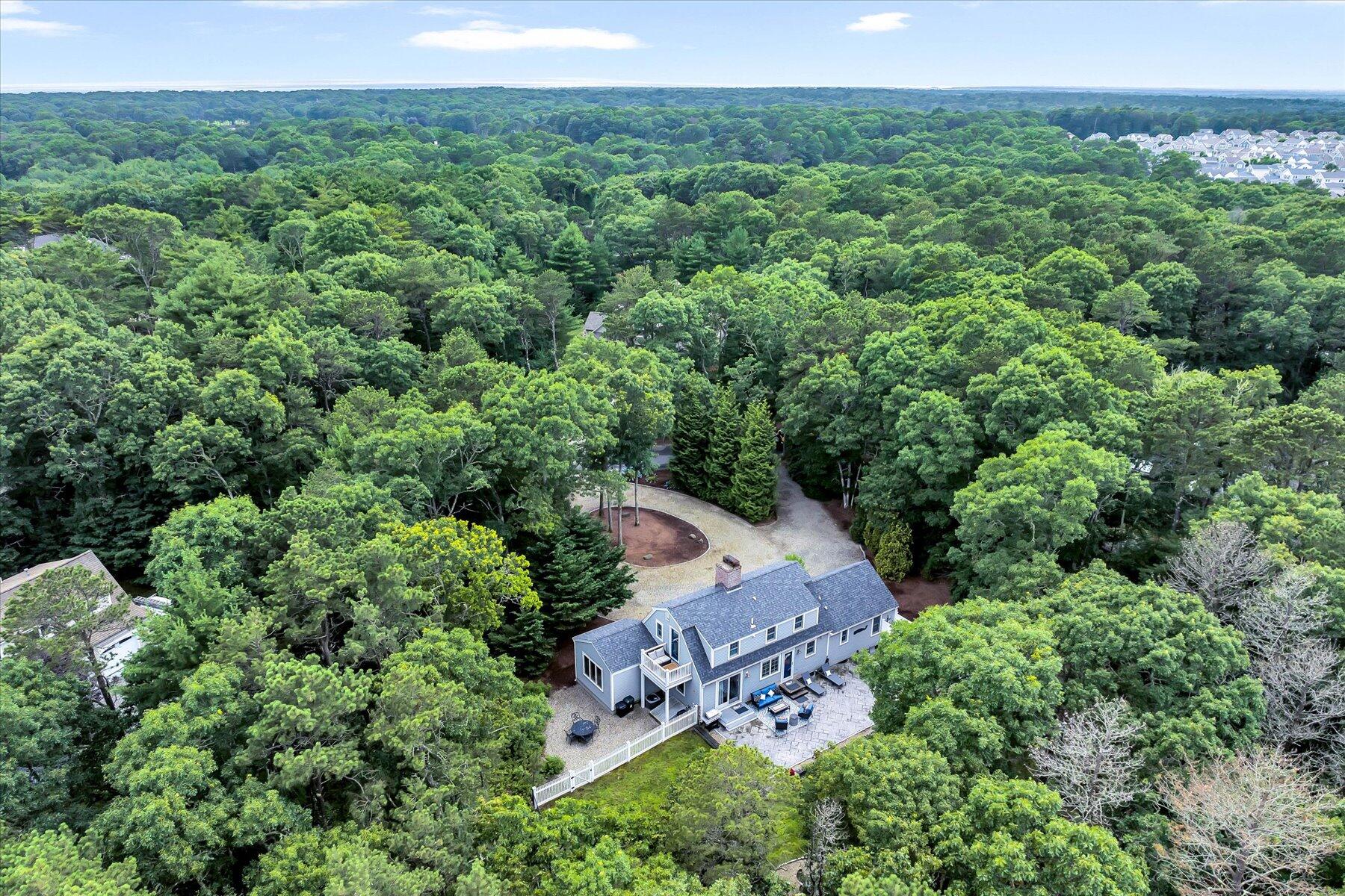75 The Hunt Circle Mashpee MA 02649