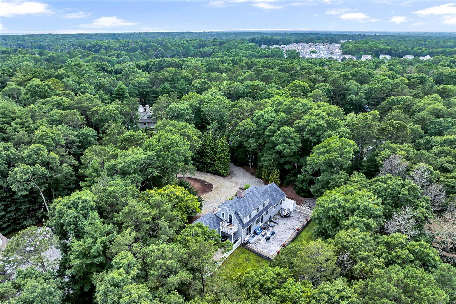 75 The Hunt Circle Mashpee MA 02649