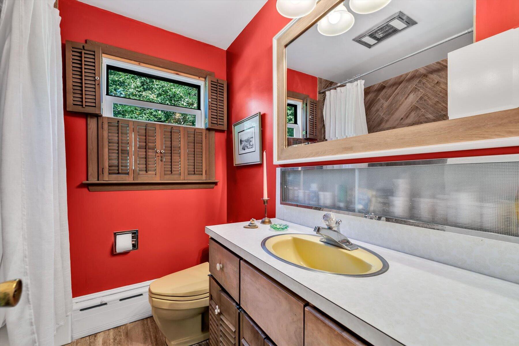 885 Shore Road Pocasset MA 02559