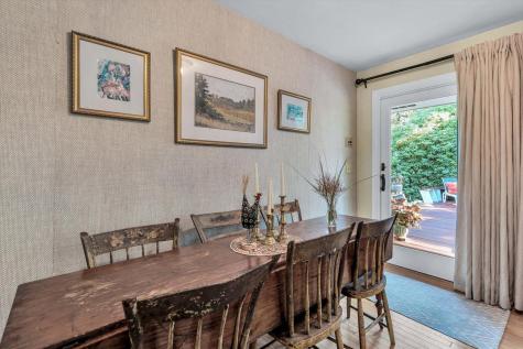 885 Shore Road Pocasset MA 02559