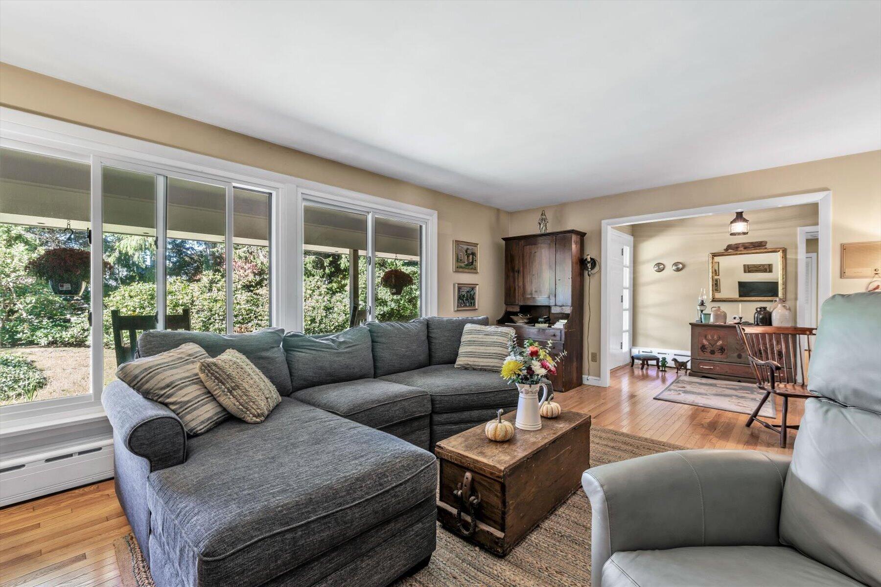 885 Shore Road Pocasset MA 02559