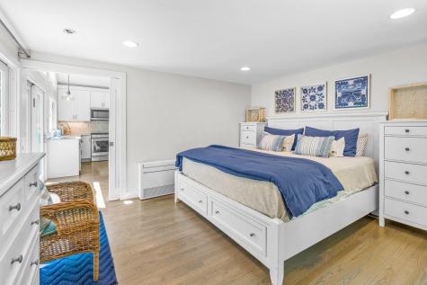 15 Halyard Circle Mashpee MA 02649