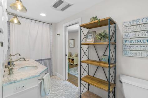 15 Halyard Circle Mashpee MA 02649