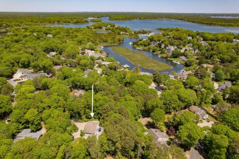 15 Halyard Circle Mashpee MA 02649