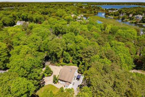 15 Halyard Circle Mashpee MA 02649