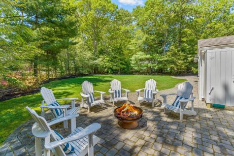 15 Halyard Circle Mashpee MA 02649