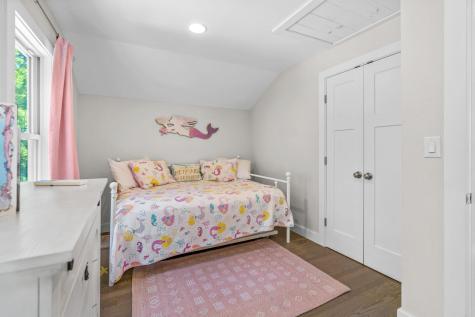 15 Halyard Circle Mashpee MA 02649