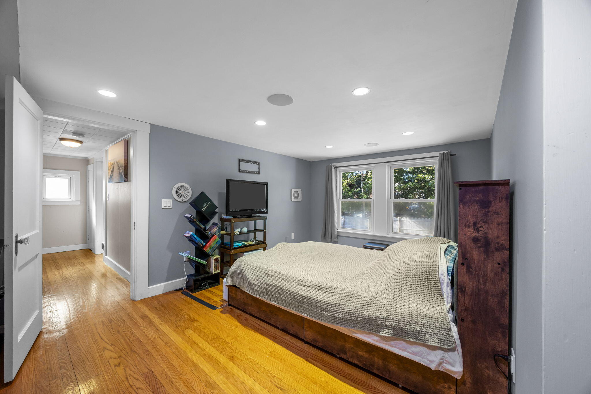 33 Buzzards Bay Avenue Bourne MA 02532