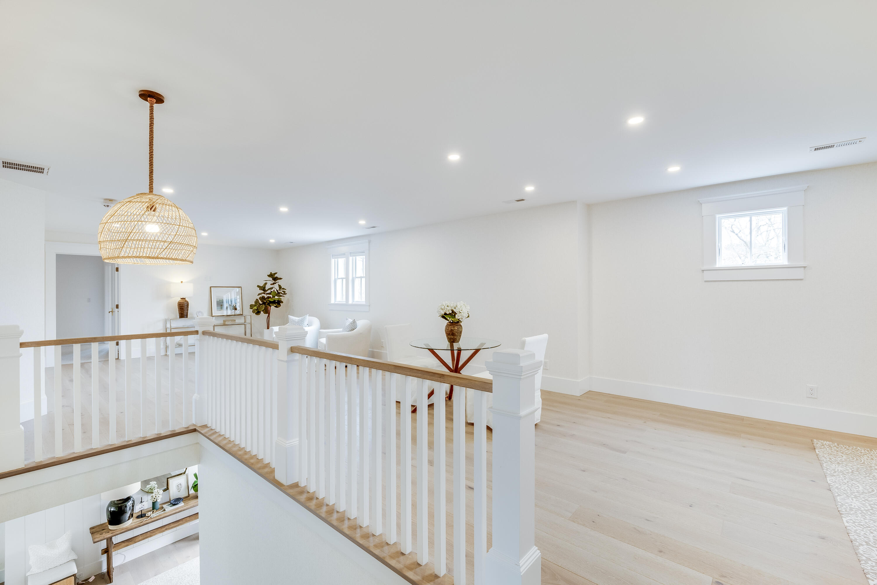 77 Highwood Lane Falmouth MA 02536