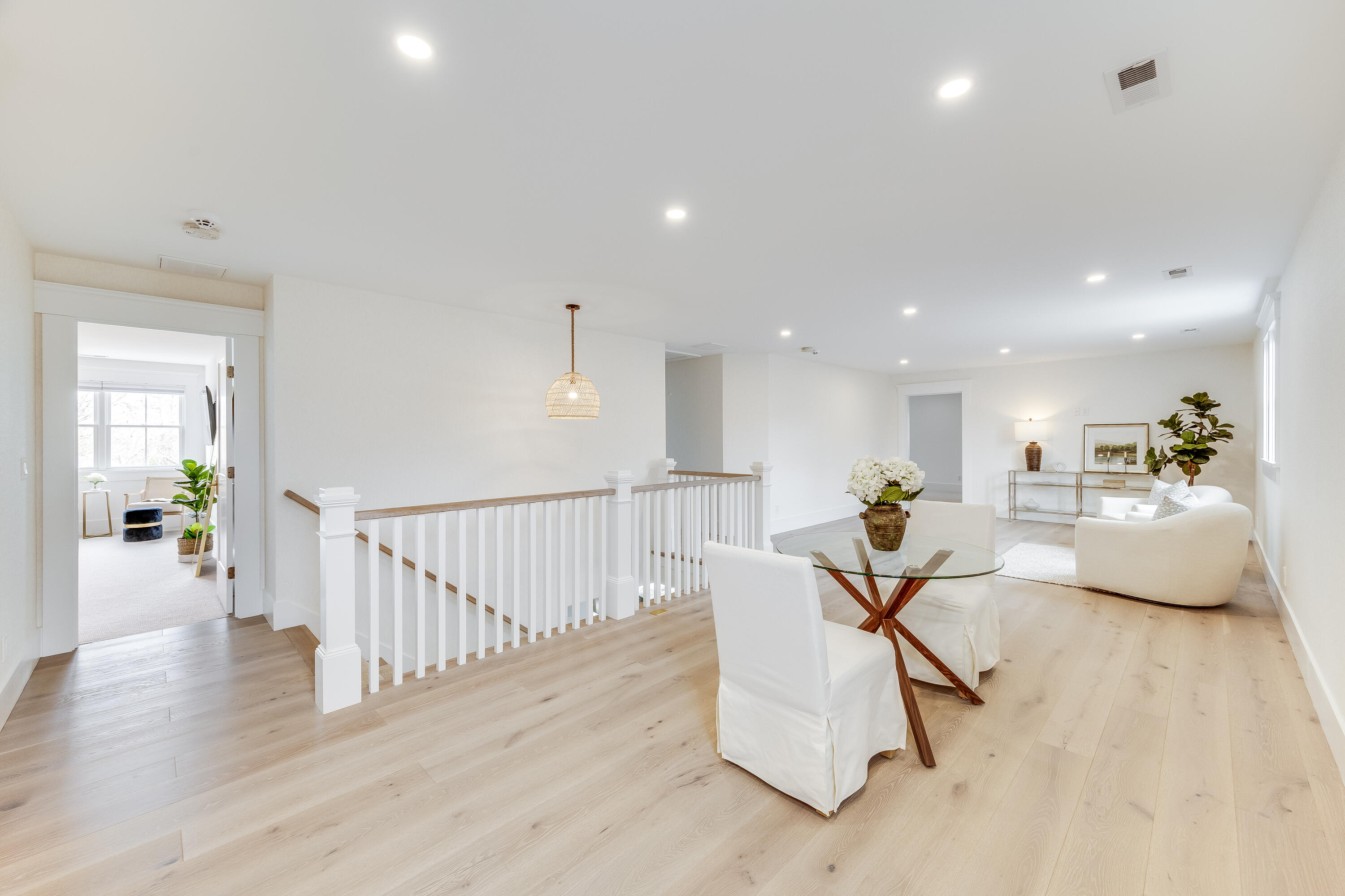 77 Highwood Lane Falmouth MA 02536