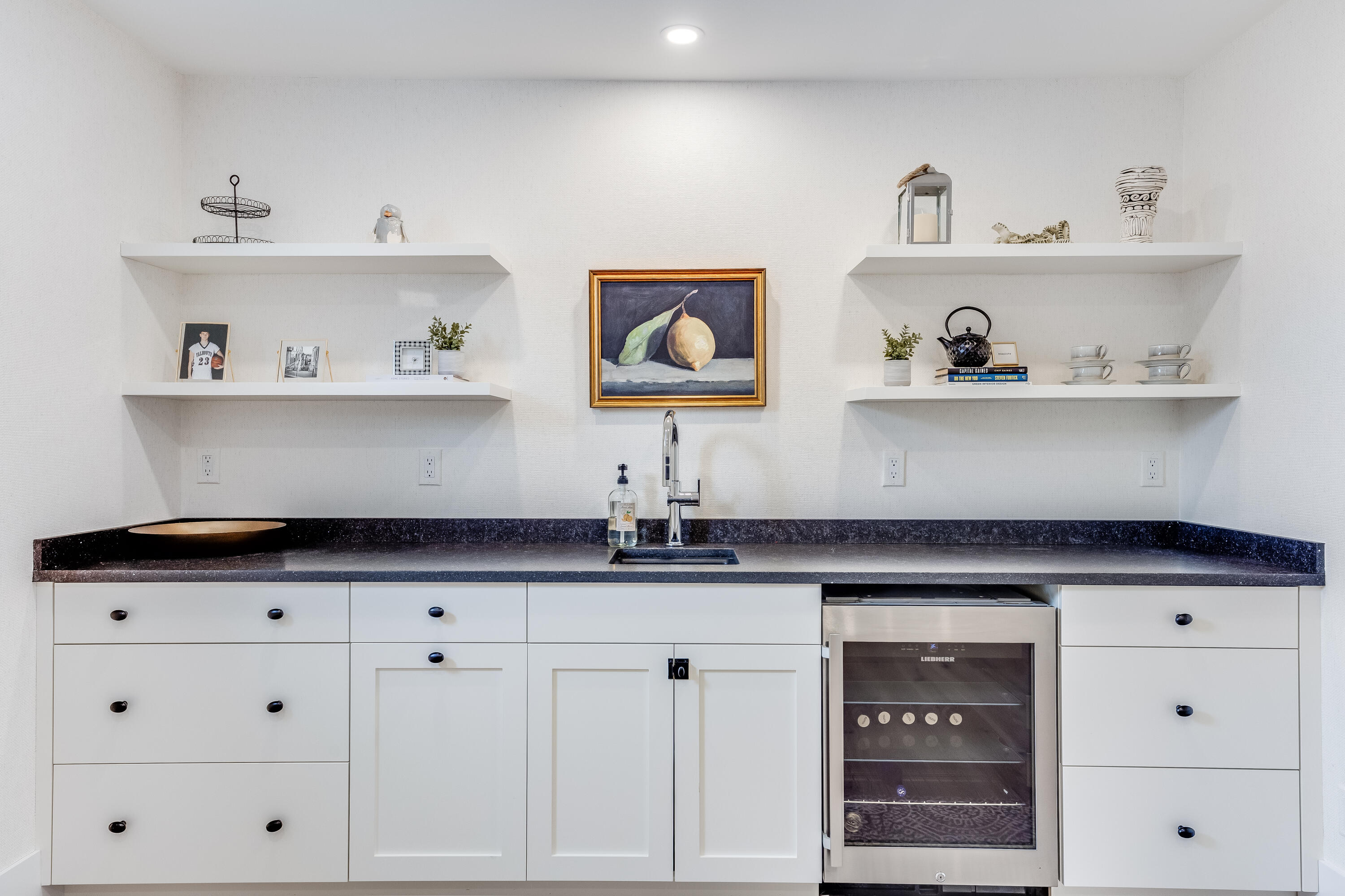 77 Highwood Lane Falmouth MA 02536