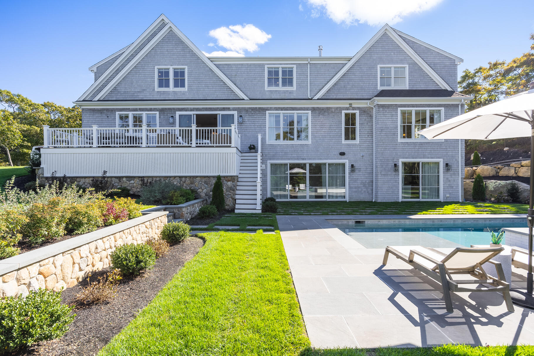 77 Highwood Lane Falmouth MA 02536