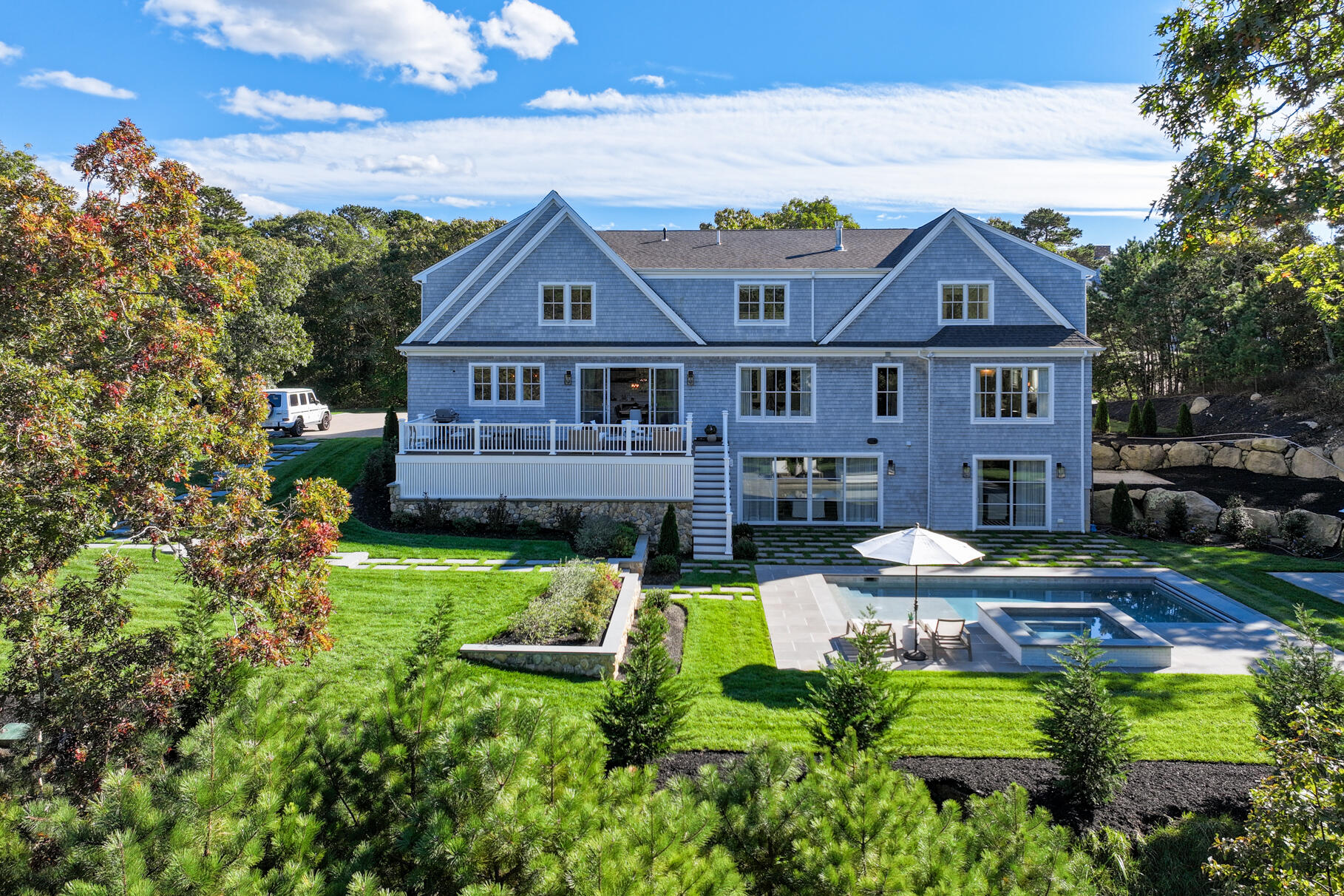 77 Highwood Lane Falmouth MA 02536