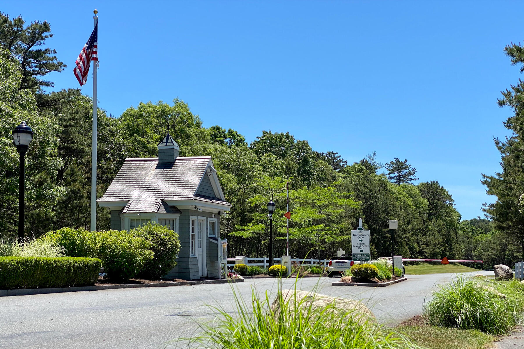 77 Highwood Lane Falmouth MA 02536