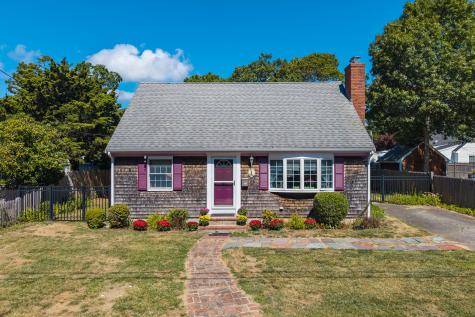 38 Harrington Street Falmouth MA 02536