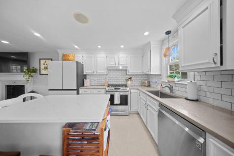 1109 Shootflying Hill Road Centerville MA 02632
