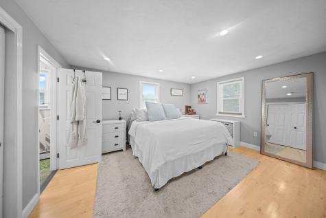 1109 Shootflying Hill Road Centerville MA 02632