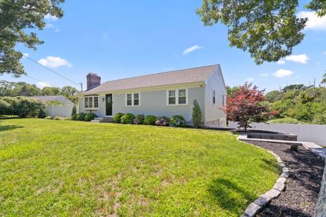 1109 Shootflying Hill Road Centerville MA 02632