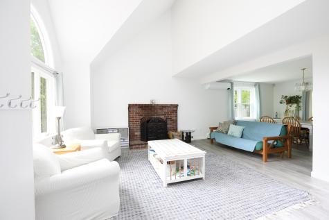 95 Rockville Avenue Falmouth MA 02536