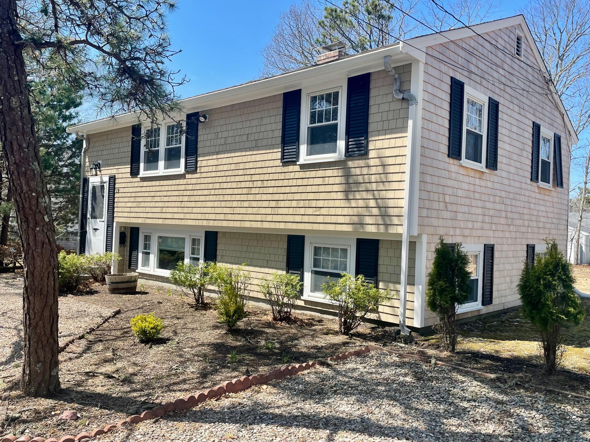 19 Maine Avenue Yarmouth MA 02673