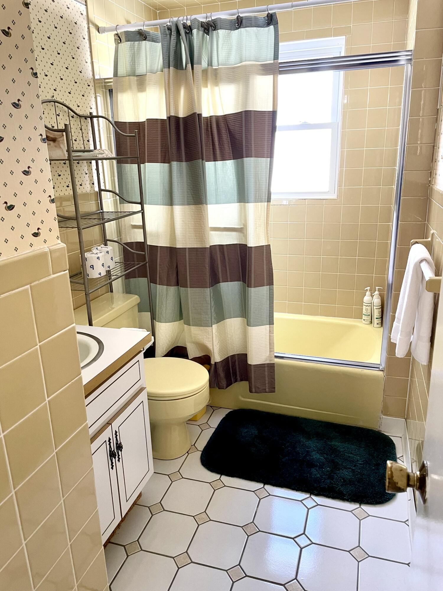19 Maine Avenue Yarmouth MA 02673