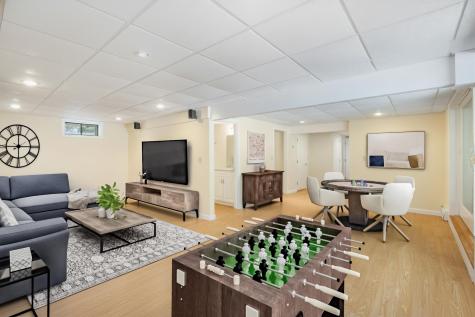 72 Walton Heath Way Mashpee MA 02649