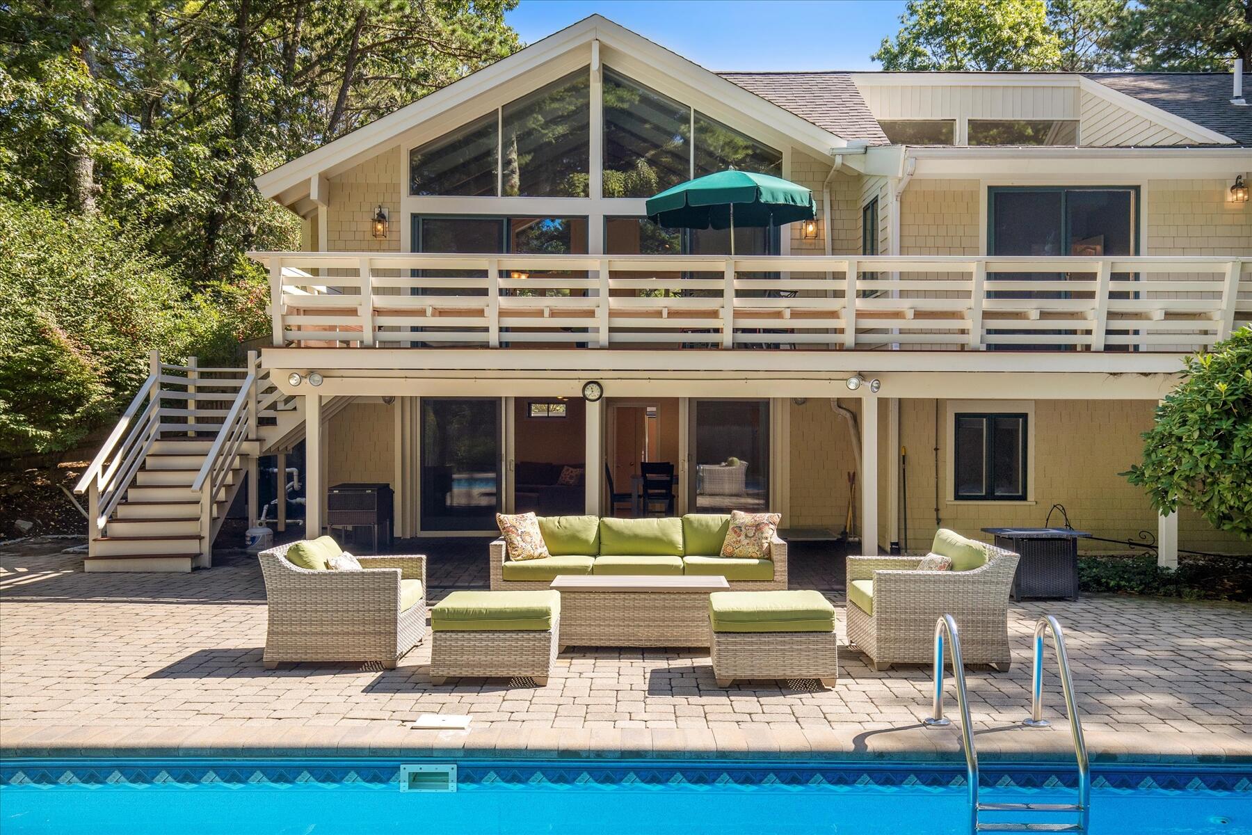 72 Walton Heath Way Mashpee MA 02649