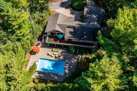 72 Walton Heath Way Mashpee MA 02649