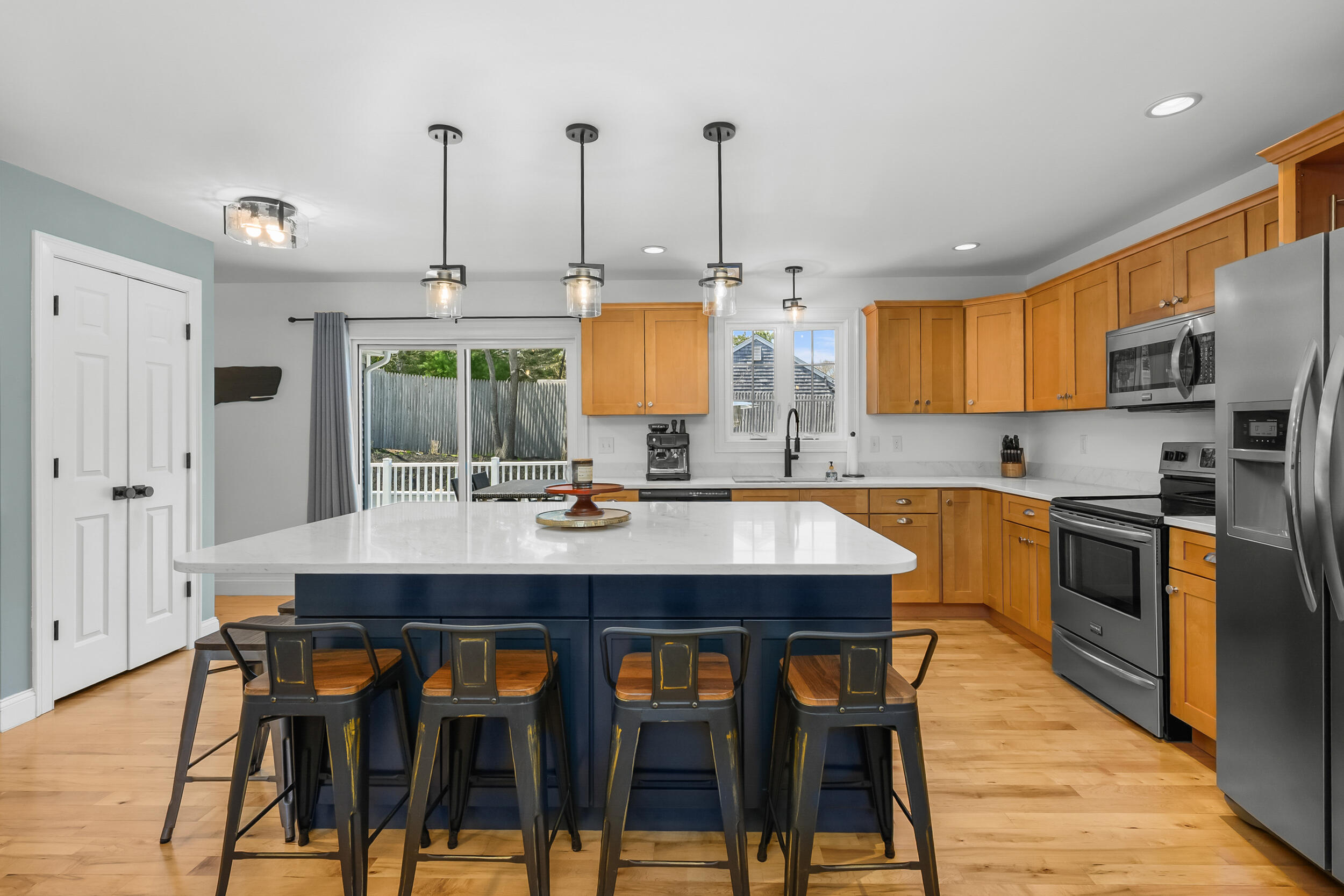 8 Lakeway Lane Harwich MA 02645