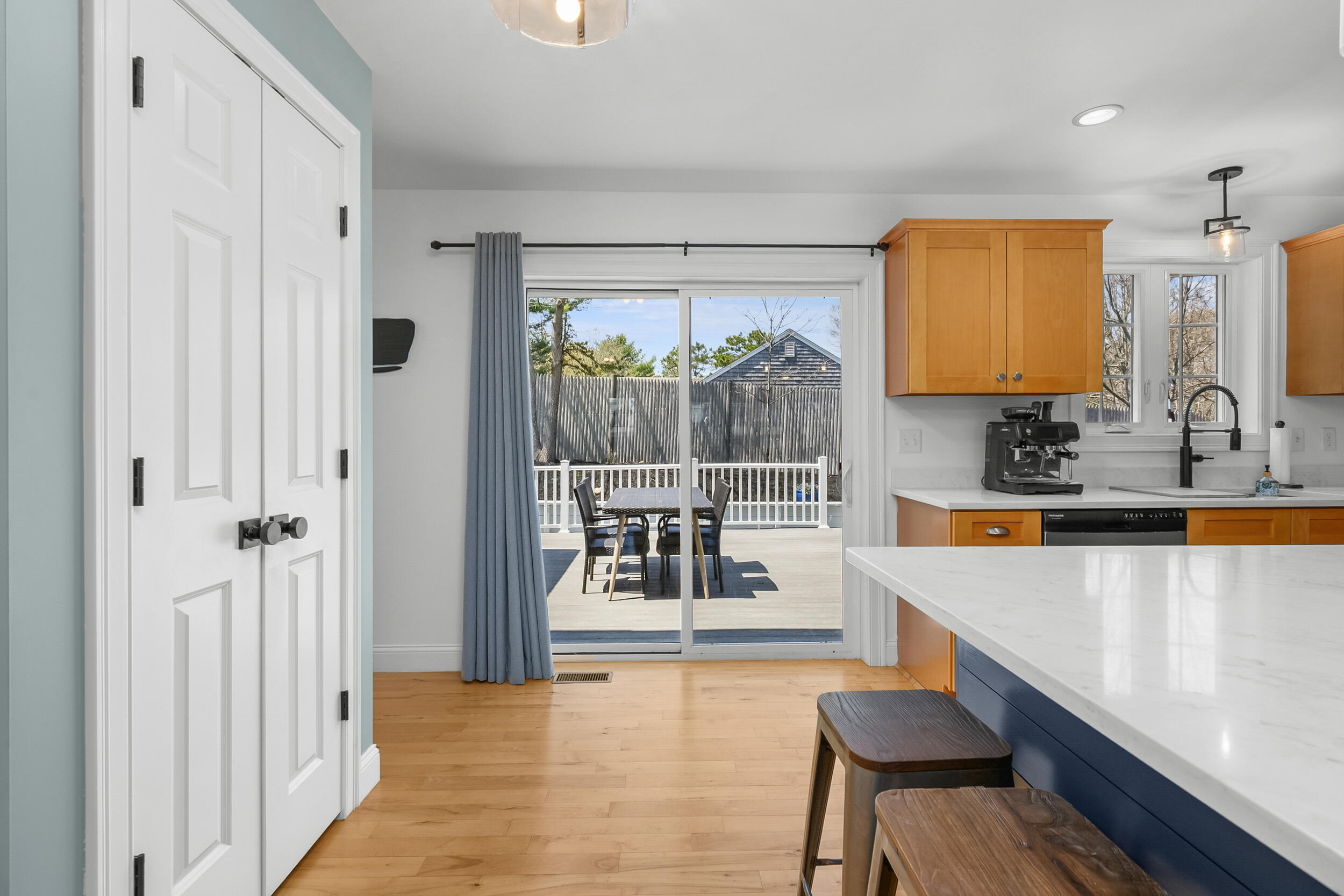 8 Lakeway Lane Harwich MA 02645