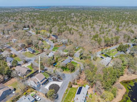8 Lakeway Lane Harwich MA 02645