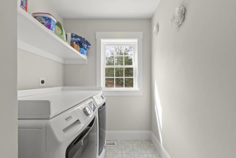 15 Maxwell Lane Sandwich MA 02563