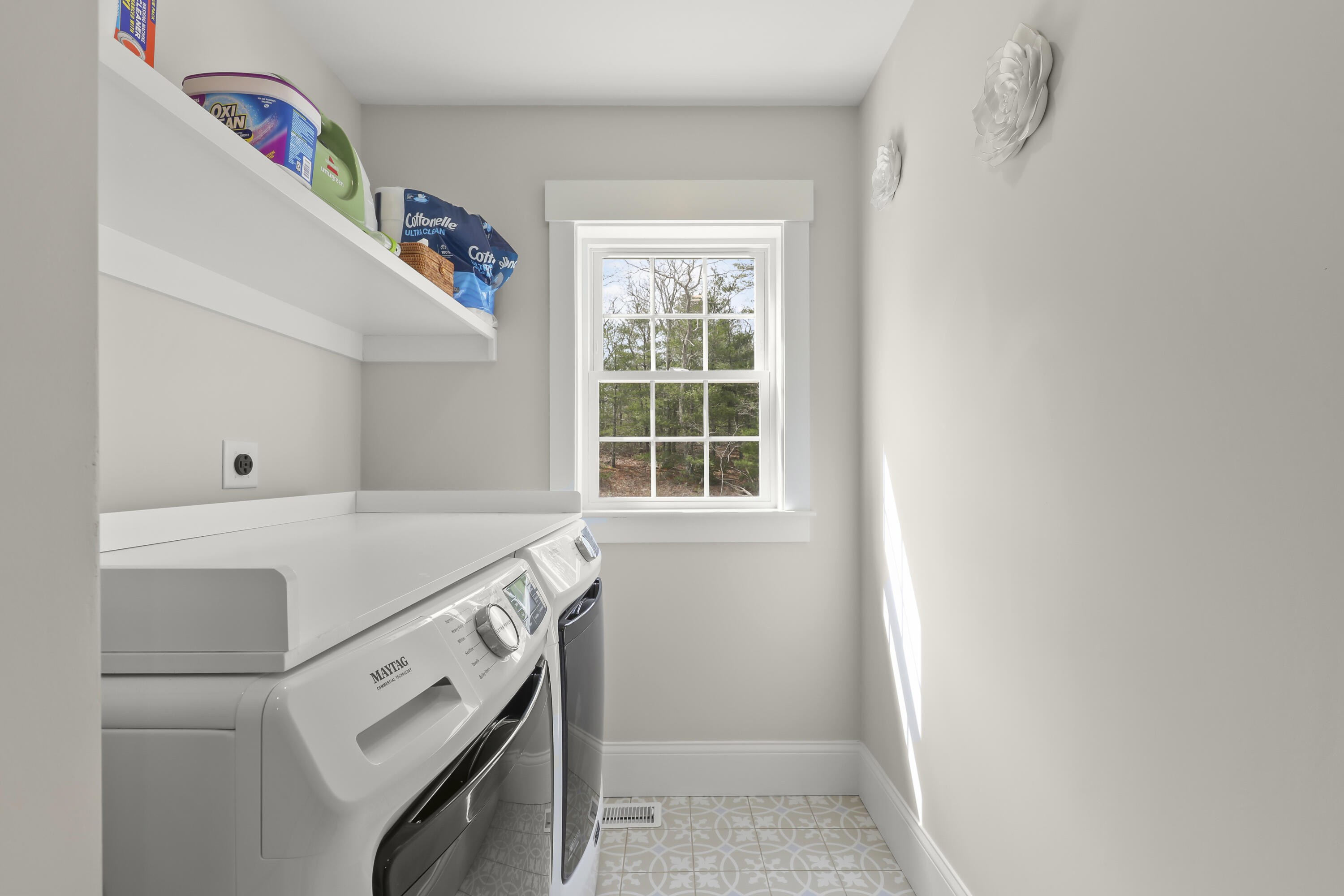15 Maxwell Lane Sandwich MA 02563